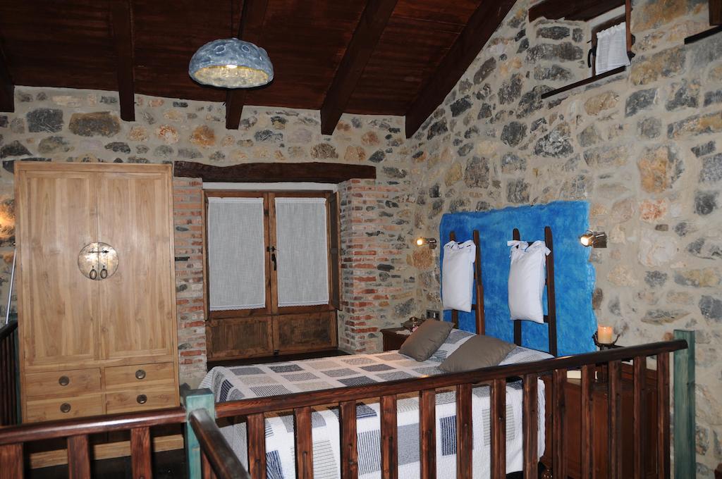 Casas Rurales Entre Babia Y La Luna Villafeliz Rum bild