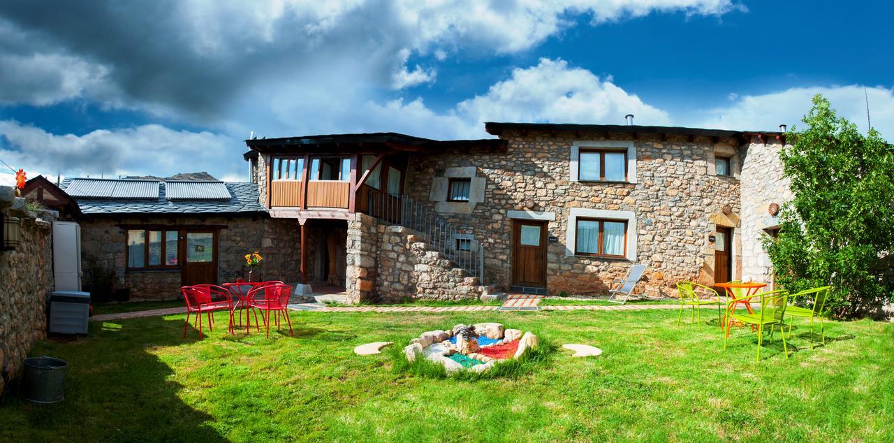Casas Rurales Entre Babia Y La Luna Villafeliz Exteriör bild