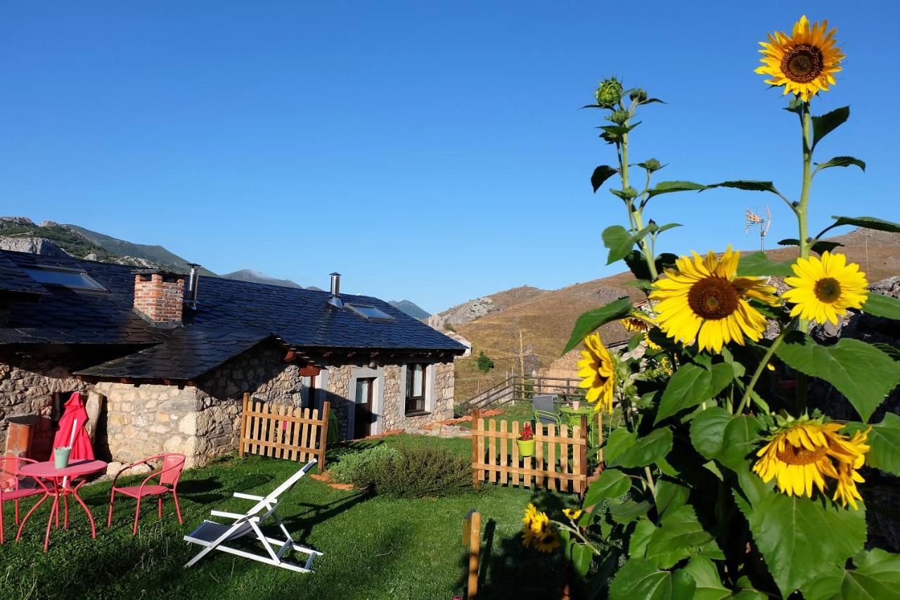 Casas Rurales Entre Babia Y La Luna Villafeliz Exteriör bild