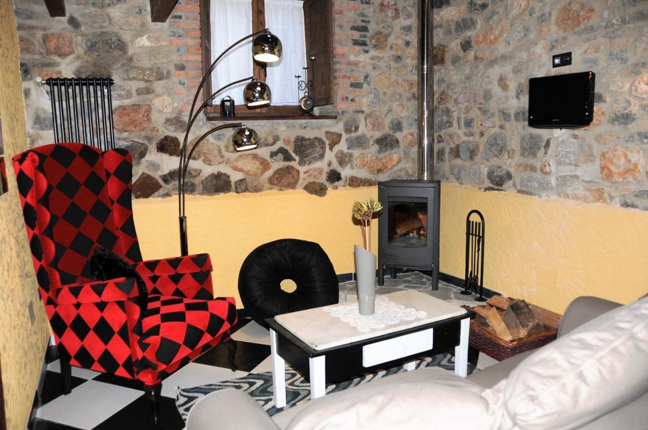 Casas Rurales Entre Babia Y La Luna Villafeliz Exteriör bild